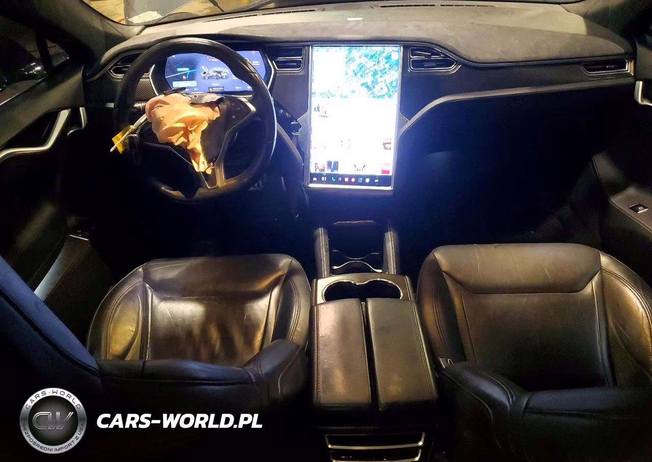 2014 Tesla Model S VIN:5YJSA1H25EFP63142 - 8
