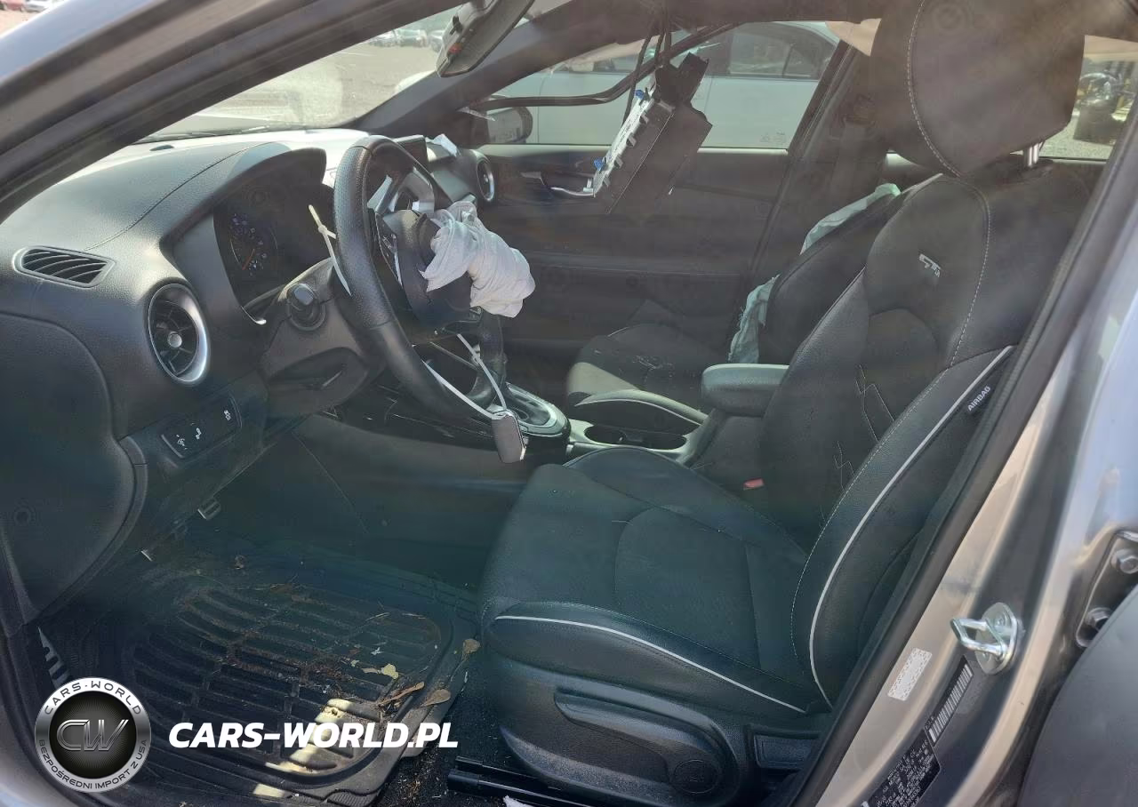 2023 Kia Forte Gt Line VIN:3KPF54AD1PE643365 - 7
