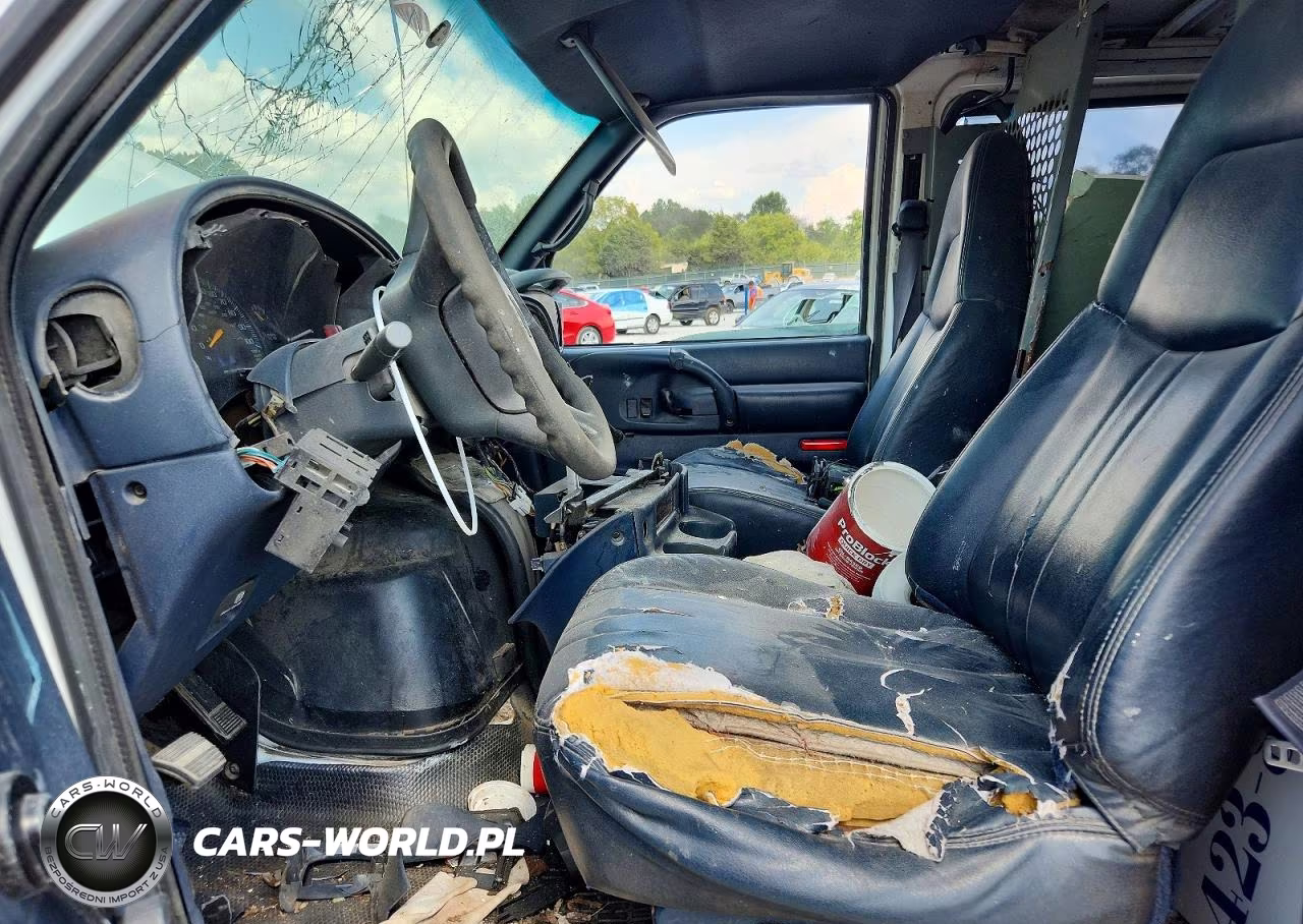 2000 Chevrolet Astro VIN:1GCDM19W1YB123938 - 7