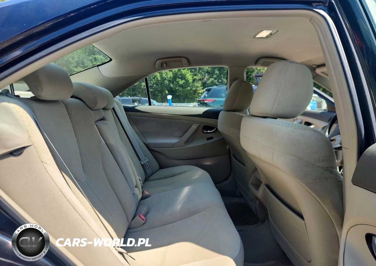 2007 Toyota Camry Le VIN:4T1BE46K67U683590 - 10