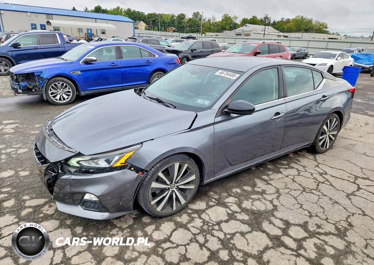 2020 Nissan Altima Sr – zdjęcie 1 z 12