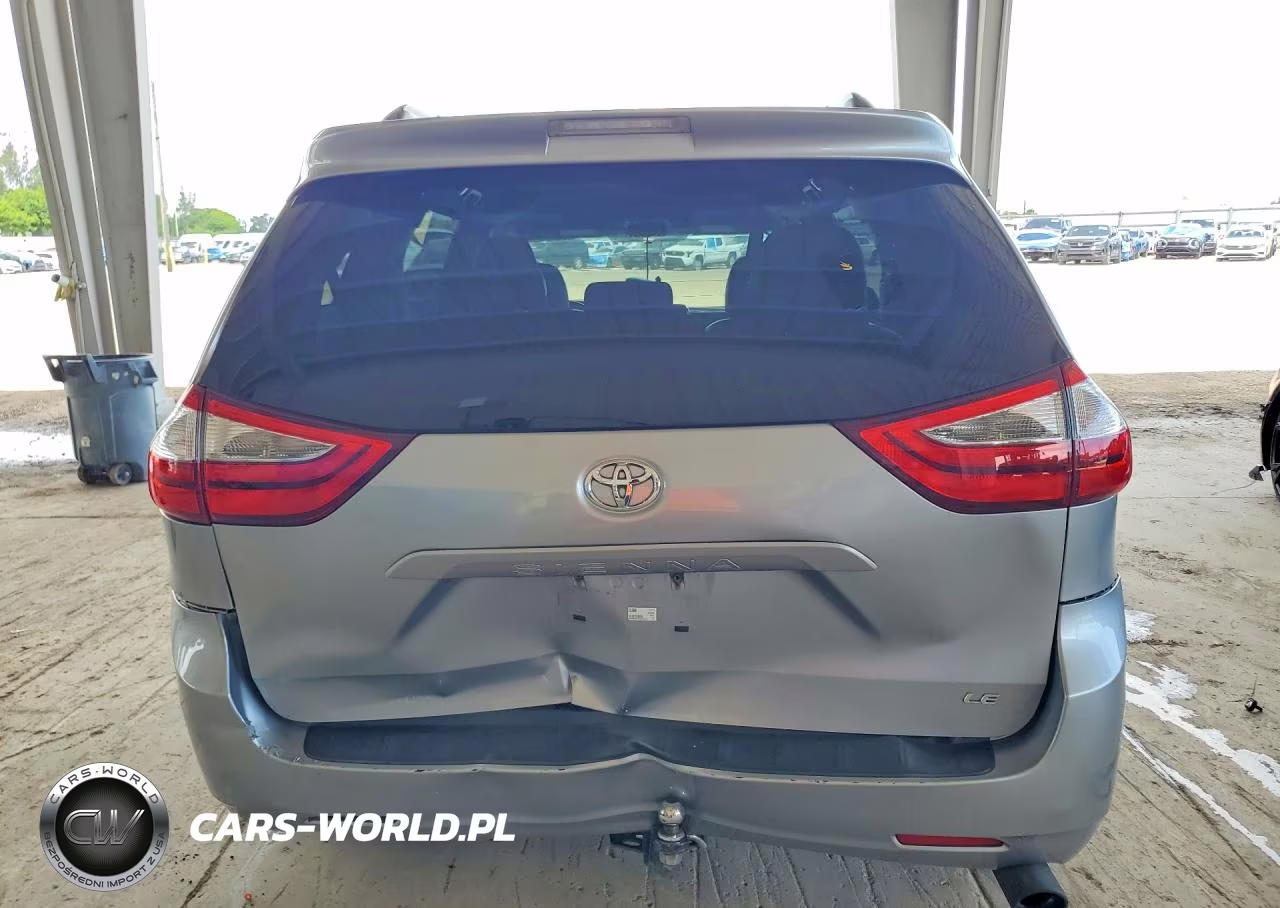 2017 Toyota Sienna Le VIN:5TDKZ3DC4HS882514 - 6