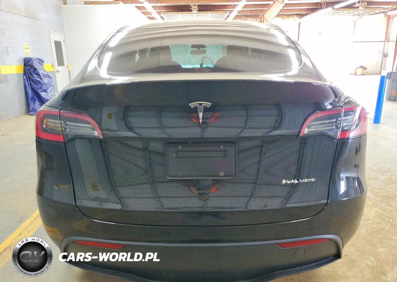 2021 Tesla Model Y VIN:5YJYGDEEXMF102696 - 6