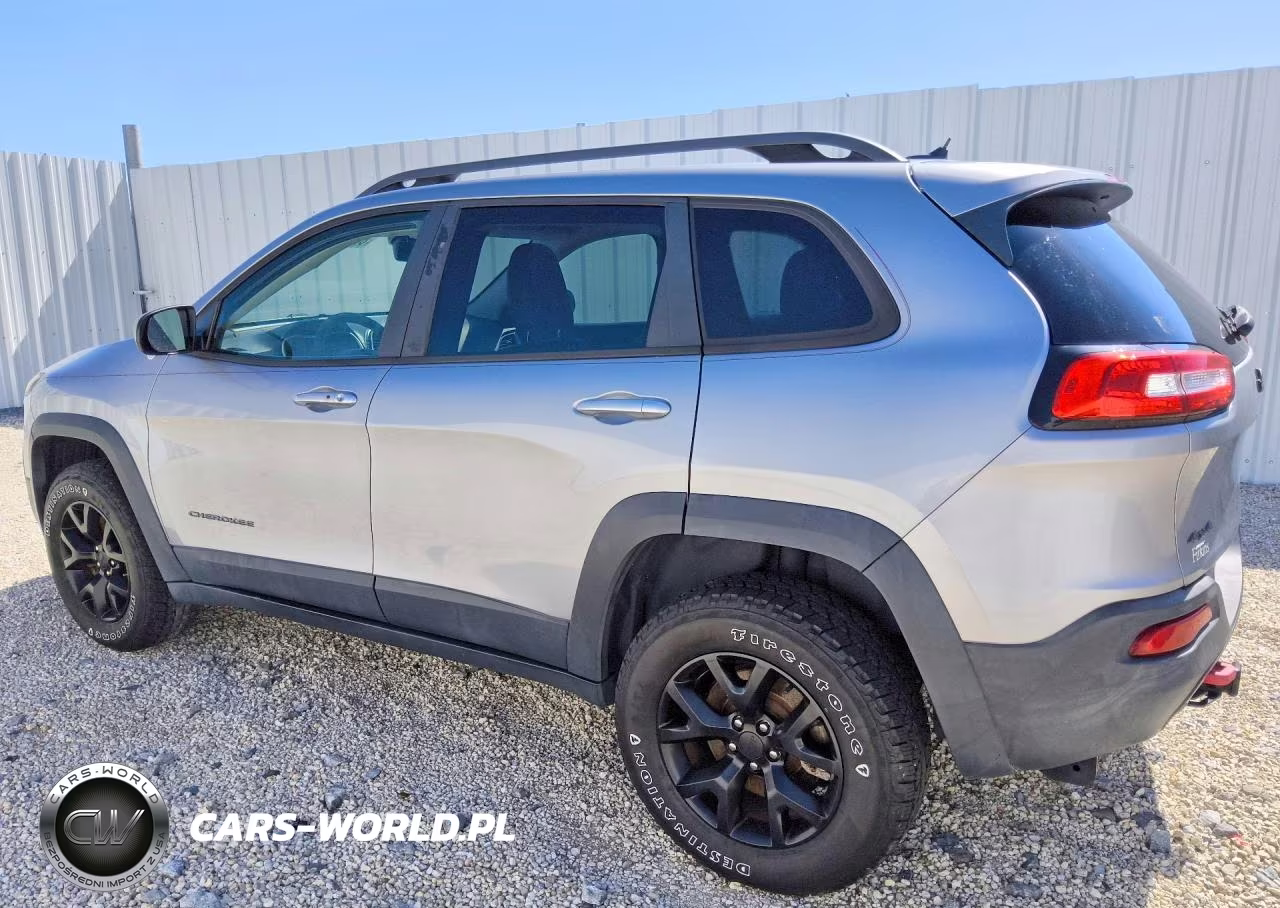 2014 Jeep Cherokee Trailhawk VIN:1C4PJMBS9EW239701 - 2