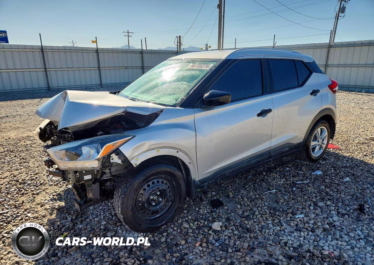 2019 Nissan Kicks S