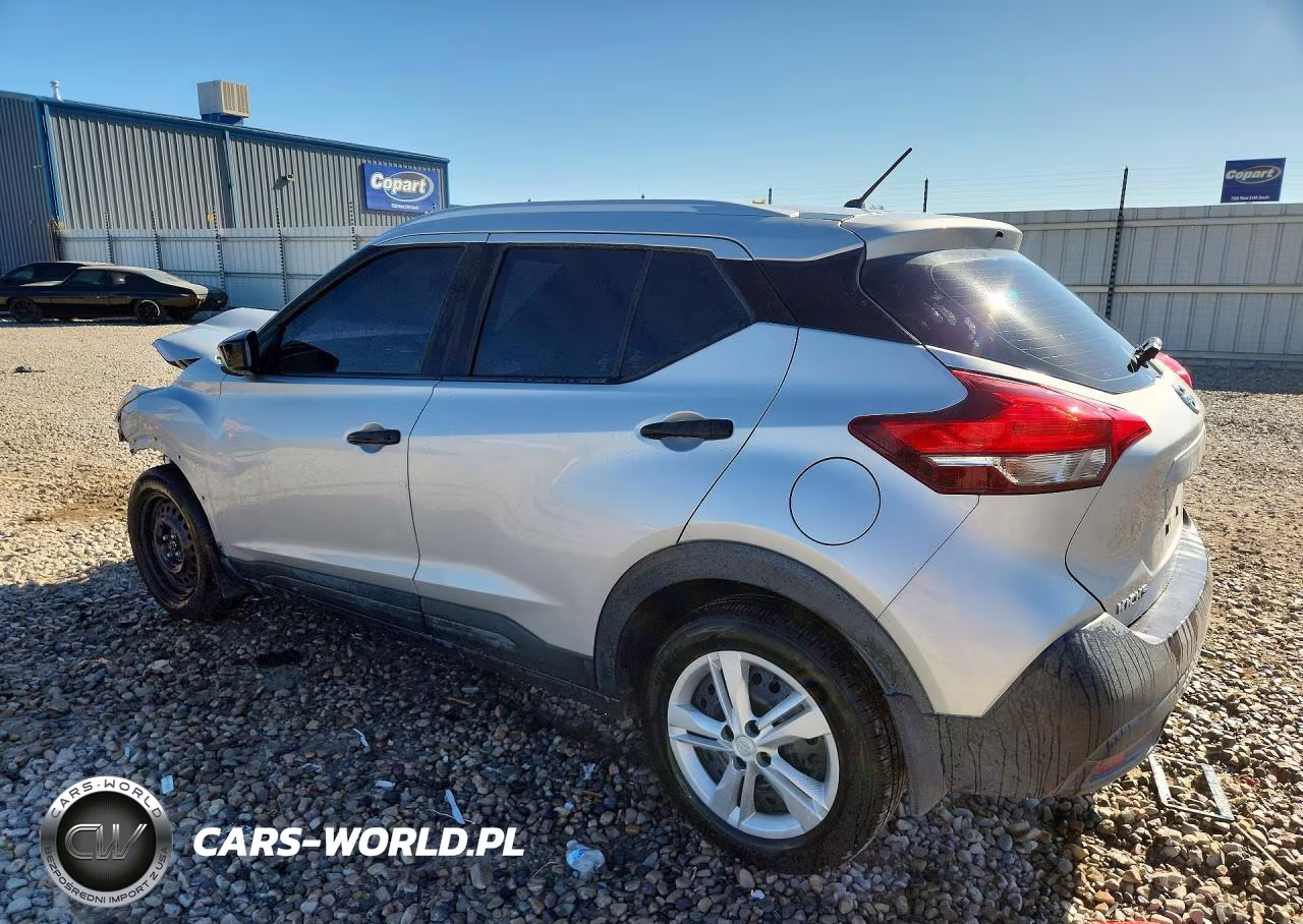 2019 Nissan Kicks S VIN:3N1CP5CU4KL566143 - 2