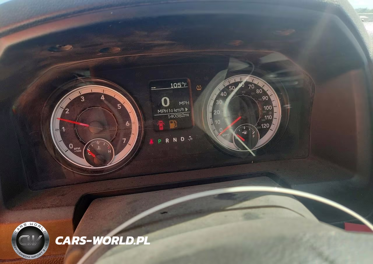 2022 Ram 1500 Classic Tradesman VIN:1C6RR7FG3NS175159 - 9
