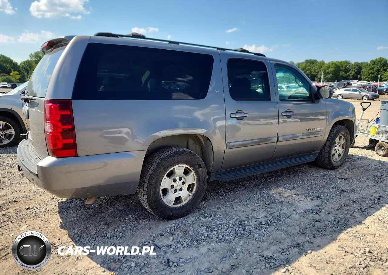 2007 Chevrolet Suburban C1500 VIN:1GNFC16J17J178180 - 3