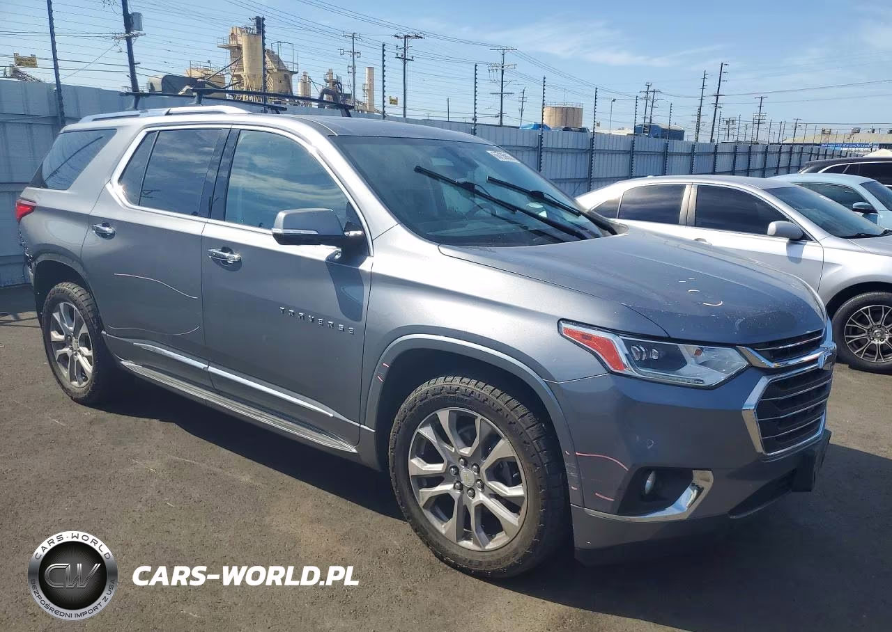 2018 Chevrolet Traverse Premier VIN:1GNERKKW6JJ270300 - 4