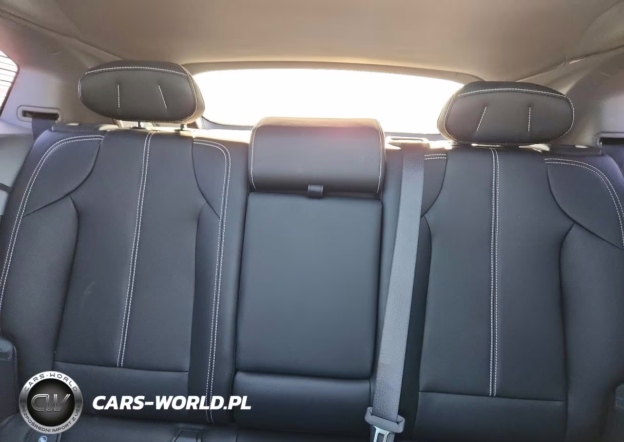 2026 Cadillac Optiq Luxury VIN:3GYK3BM57TS140006 - 10