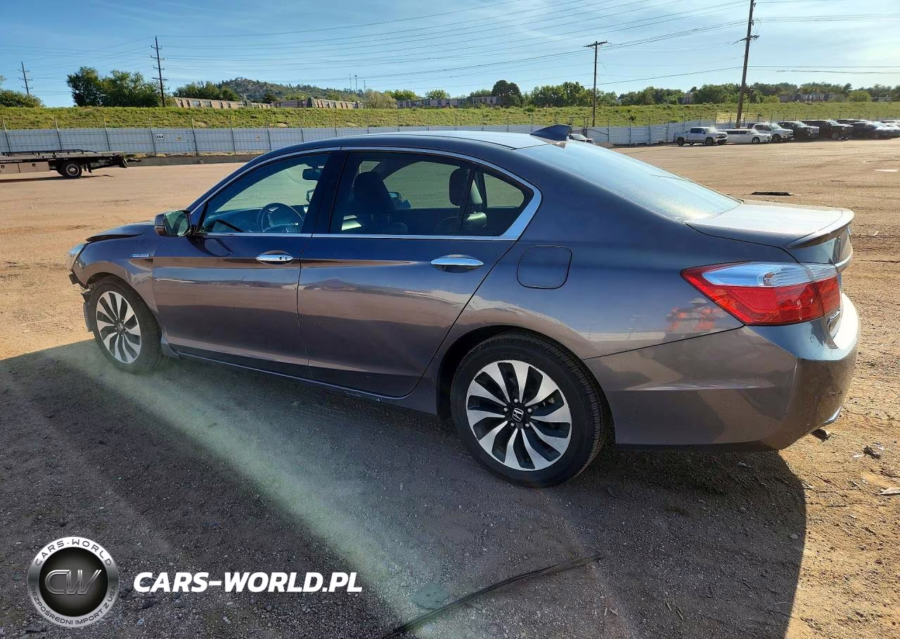 2015 Honda Accord Touring Hybrid VIN:1HGCR6F70FA008906 - 2