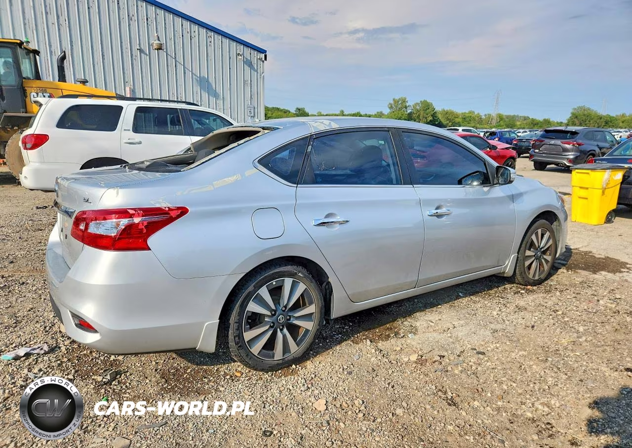 2017 Nissan Sentra Sl VIN:3N1AB7AP5HY347444 - 3