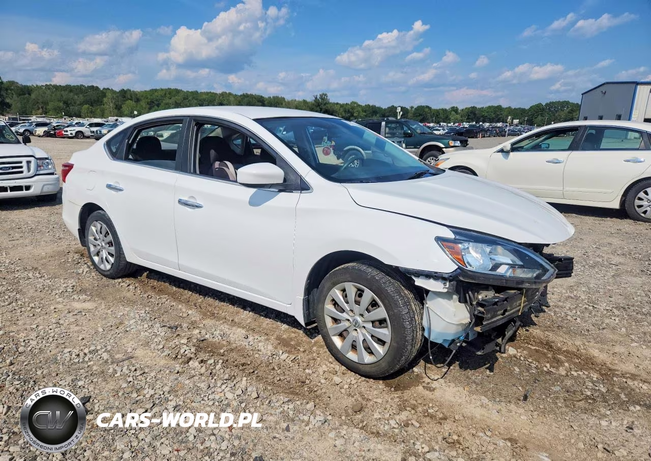 2018 Nissan Sentra S VIN:3N1AB7AP4JY236020 - 4
