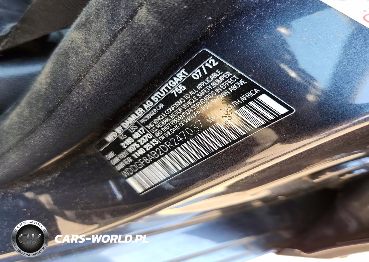 2013 Mercedes-Benz C 300 4Matic VIN:WDDGF8AB2DR247037 - 12