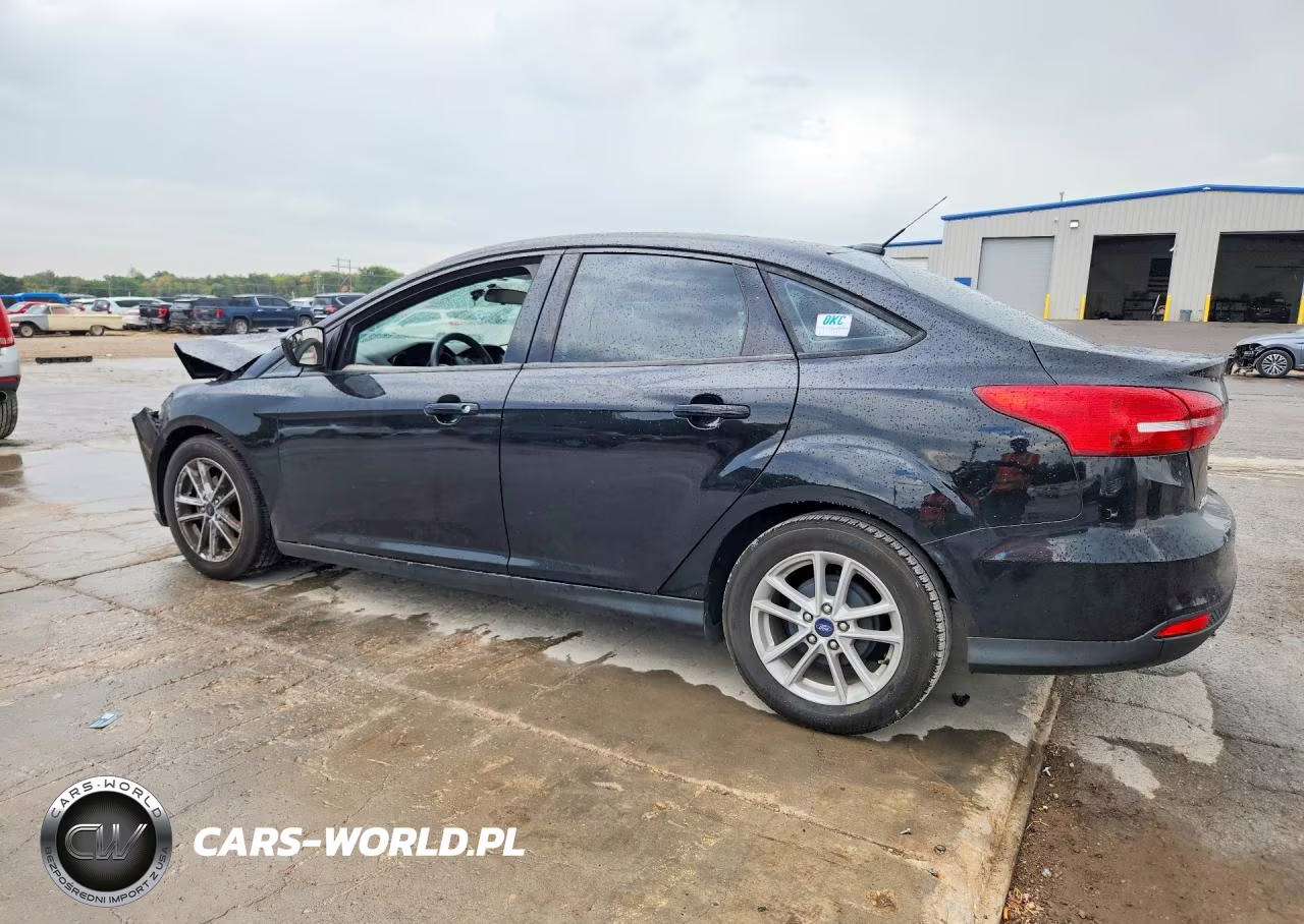 2018 Ford Focus Se VIN:1FADP3F28JL252981 - 2