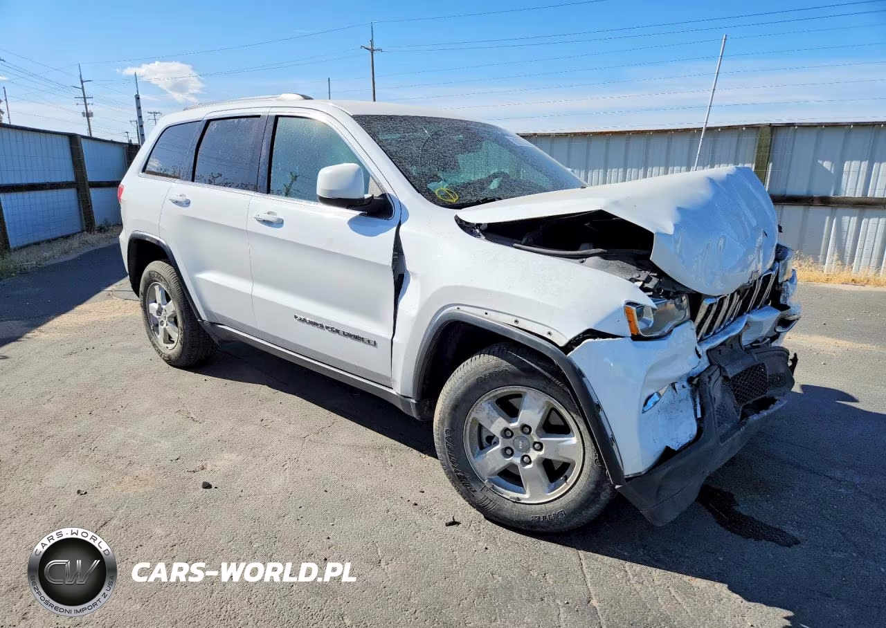 2017 Jeep Grand Cherokee Laredo VIN:1C4RJFAG9HC816007 - 4