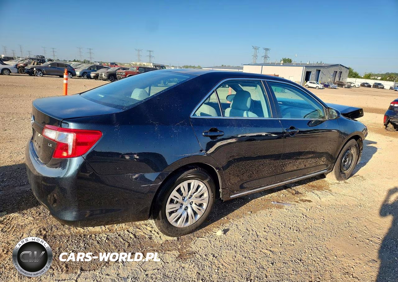 2013 Toyota Camry Le VIN:4T4BF1FK2DR314609 - 3