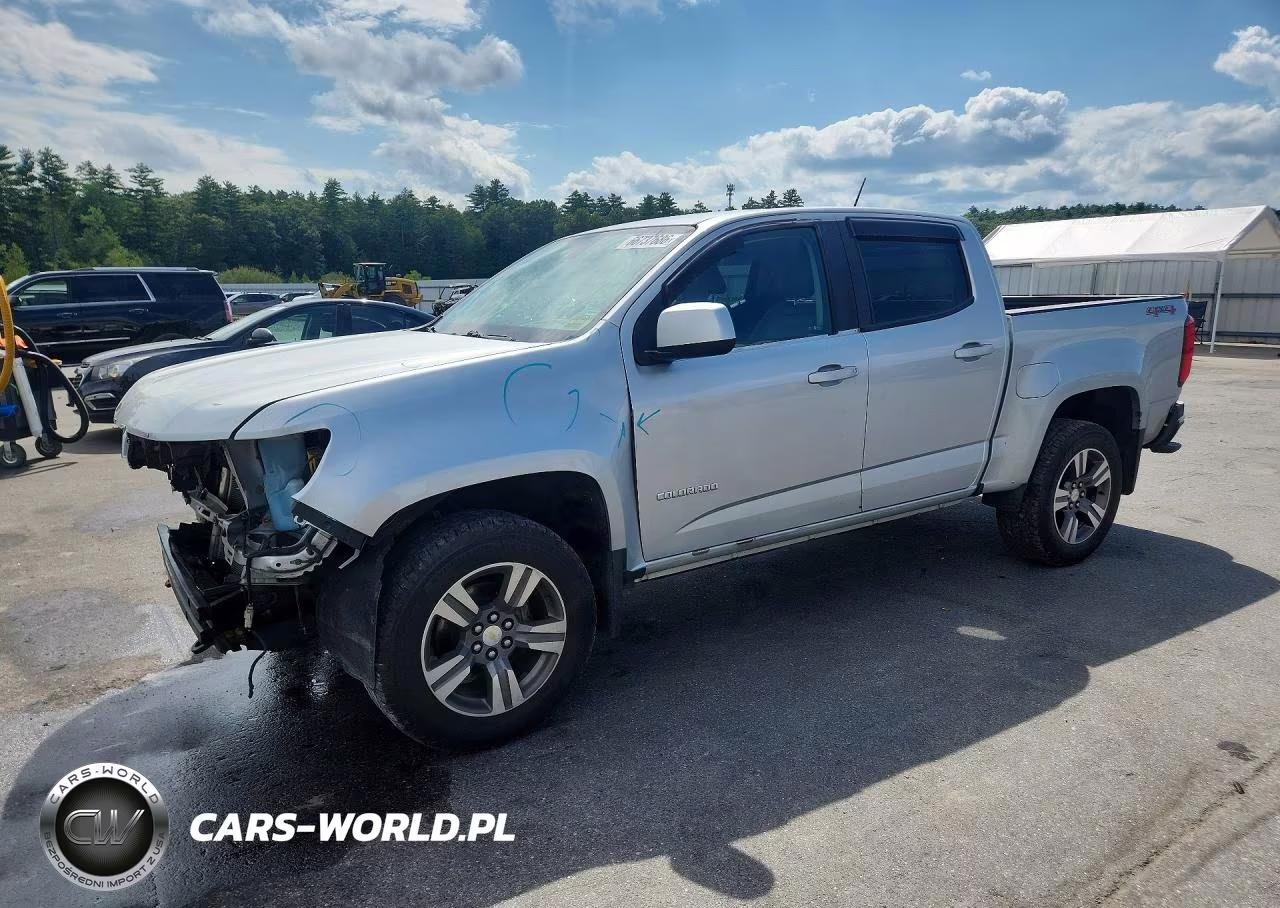 2018 Chevrolet Colorado VIN:1GCGTBEN0J1103985 - 1
