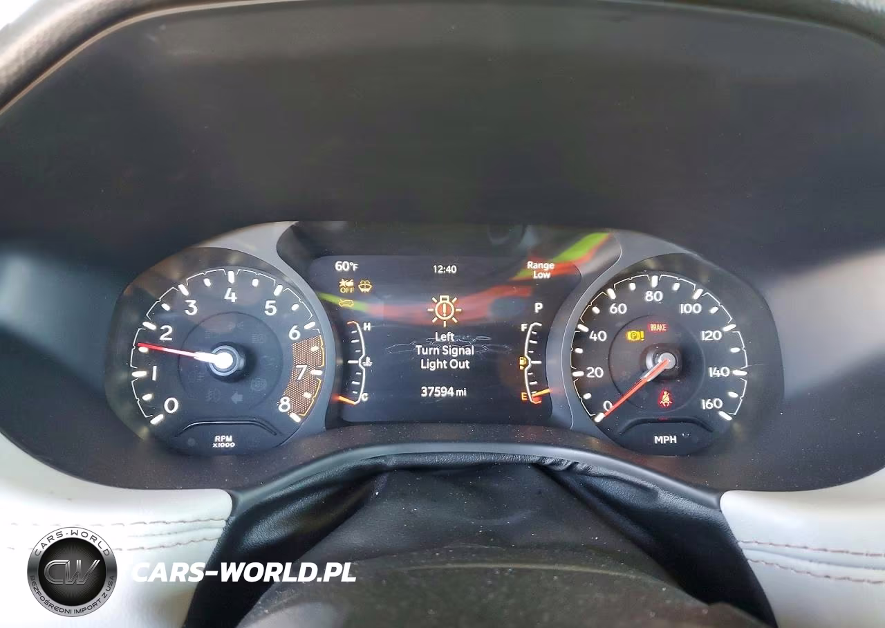 2025 Jeep Compass Limited VIN:3C4NJDCN9ST550370 - 9