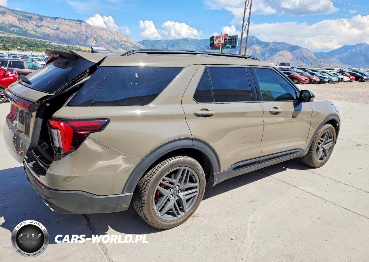 2026 Ford Explorer St VIN:1FMWK8GC2TGA47332 - 3