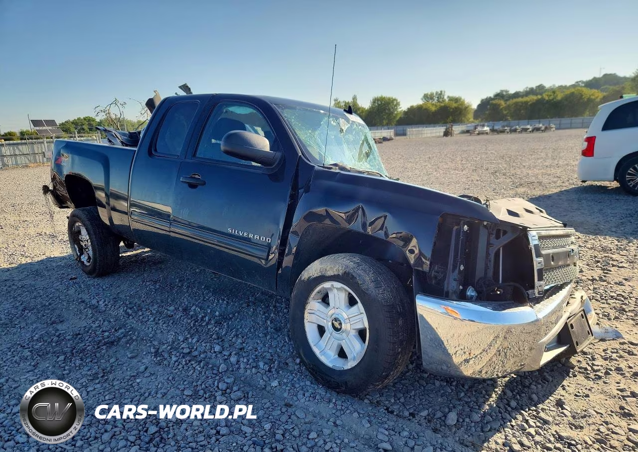 2013 Chevrolet Silverado K1500 Lt VIN:1GCRKSE72DZ159347 - 4