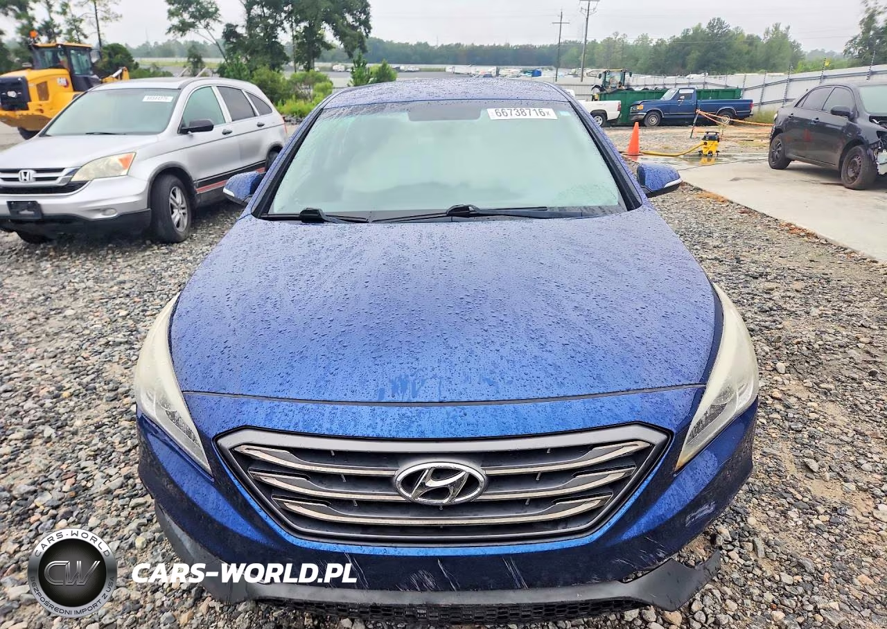2015 Hyundai Sonata Sport VIN:5NPE34AFXFH222984 - 5