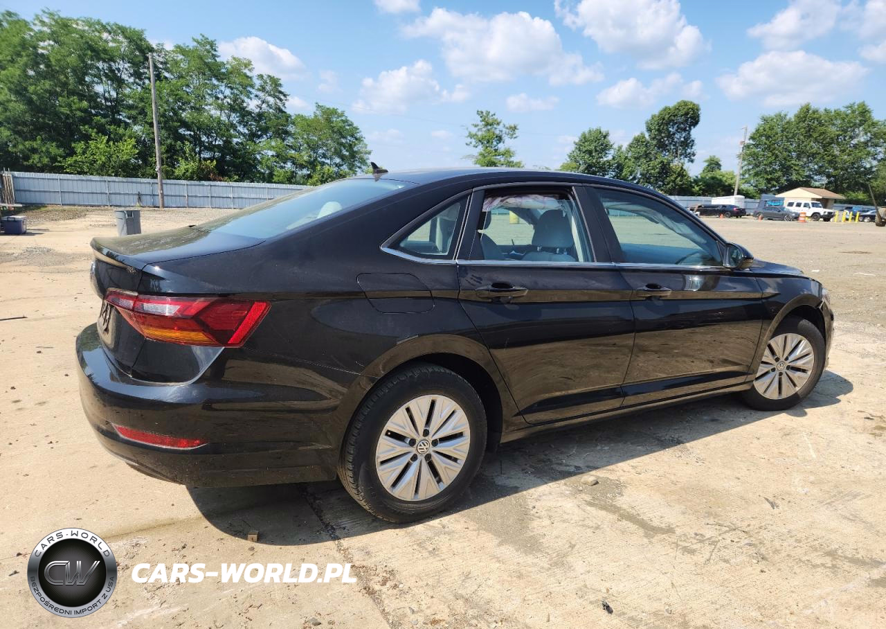 2019 Volkswagen Jetta S VIN:3VWC57BU0KM061126 - 3