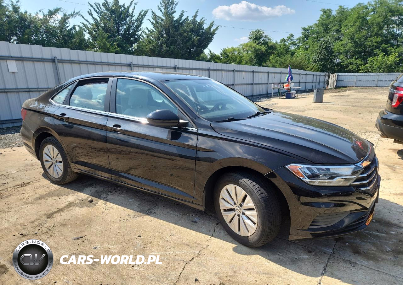 2019 Volkswagen Jetta S VIN:3VWC57BU0KM061126 - 4