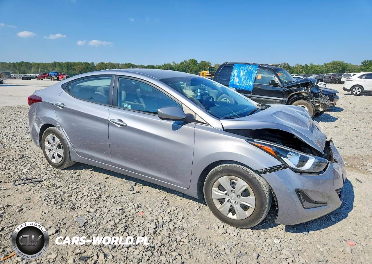 2016 Hyundai Elantra Se VIN:5NPDH4AE4GH670238 - 4