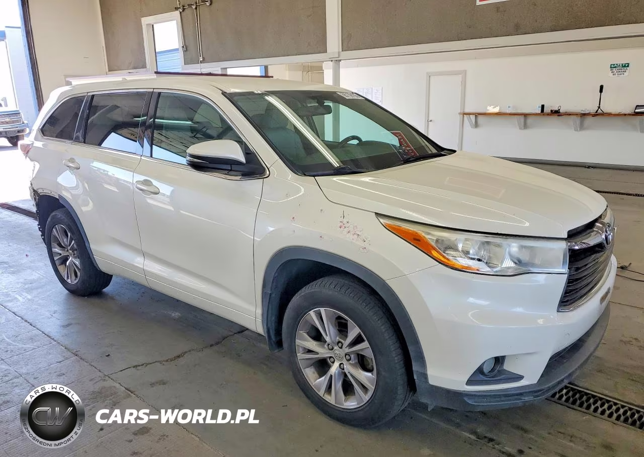 2014 Toyota Highlander Le Plus VIN:5TDBKRFH6ES030807 - 4