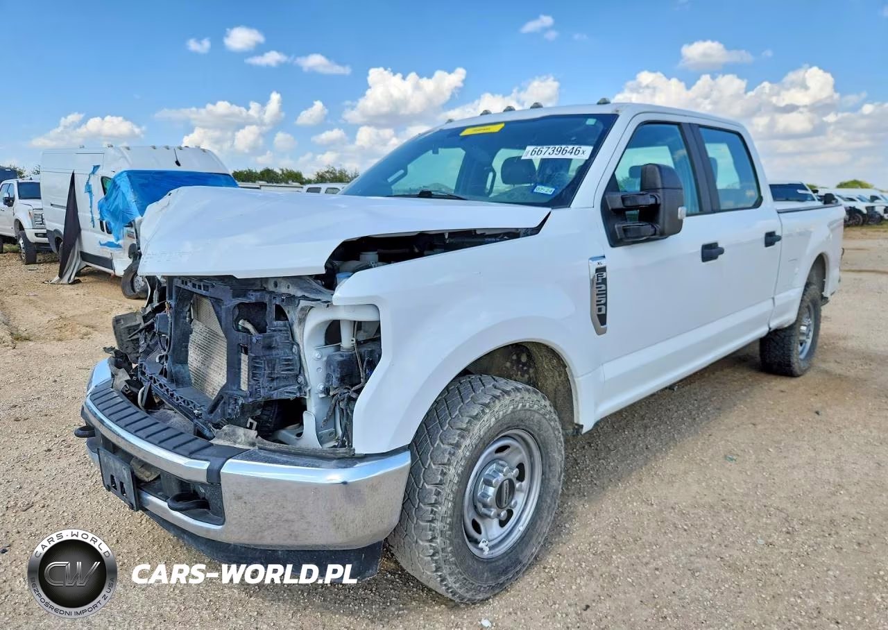 2022 Ford F250 Super Duty – zdjęcie 1 z 12