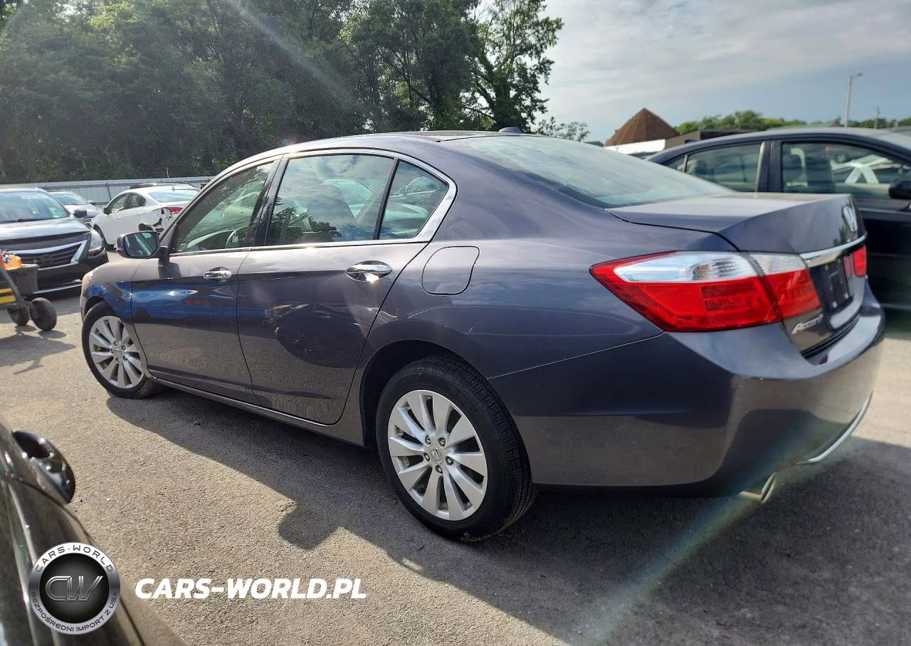 2015 Honda Accord Touring VIN:1HGCR3F91FA034639 - 2