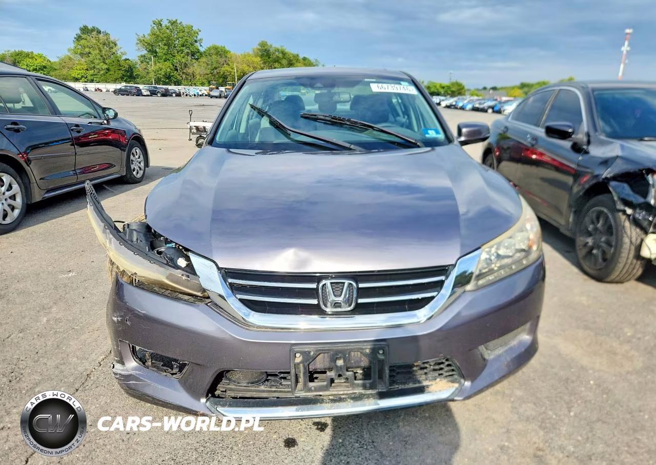 2015 Honda Accord Touring VIN:1HGCR3F91FA034639 - 5