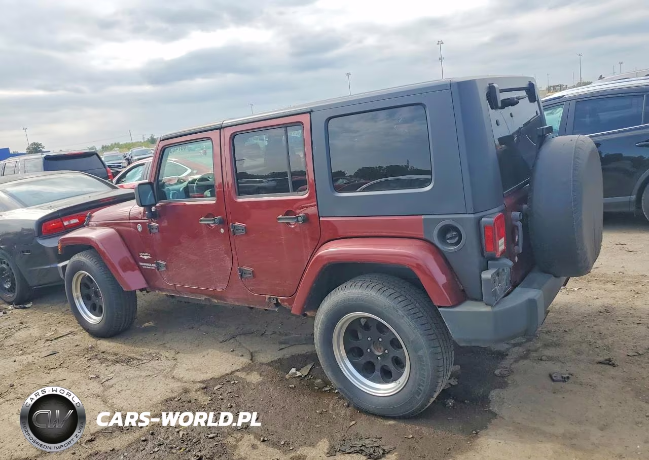 2008 Jeep Wrangler Unlimited Sahara VIN:1J4GA59118L648536 - 2
