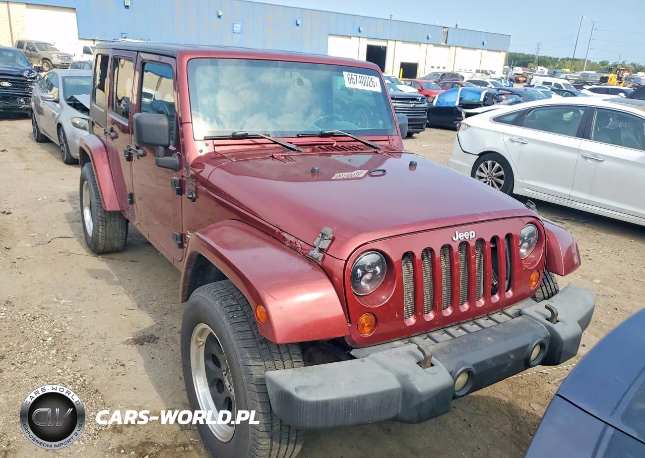 2008 Jeep Wrangler Unlimited Sahara VIN:1J4GA59118L648536 - 5