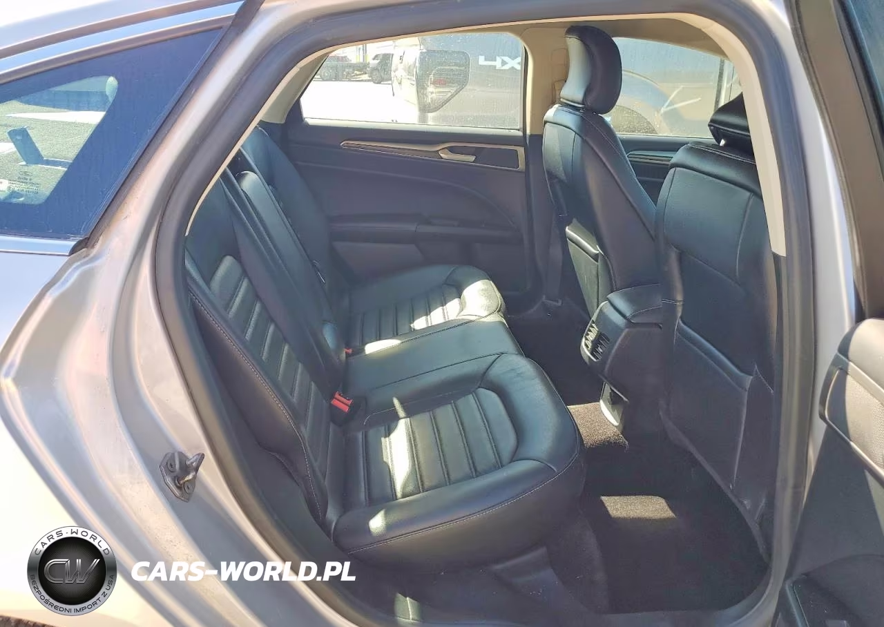 2017 Ford Fusion Se VIN:3FA6P0HD1HR291154 - 10