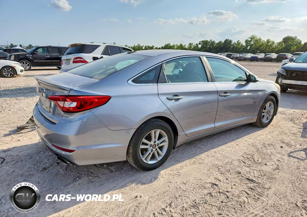 2015 Hyundai Sonata Eco VIN:5NPE24AA4FH111502 - 3