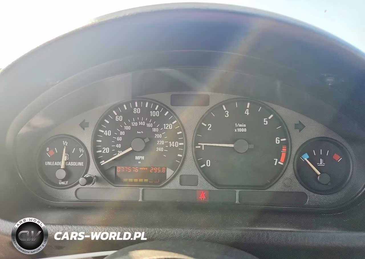 1997 BMW Z3 2.8 VIN:4USCJ3321VLC03362 - 9