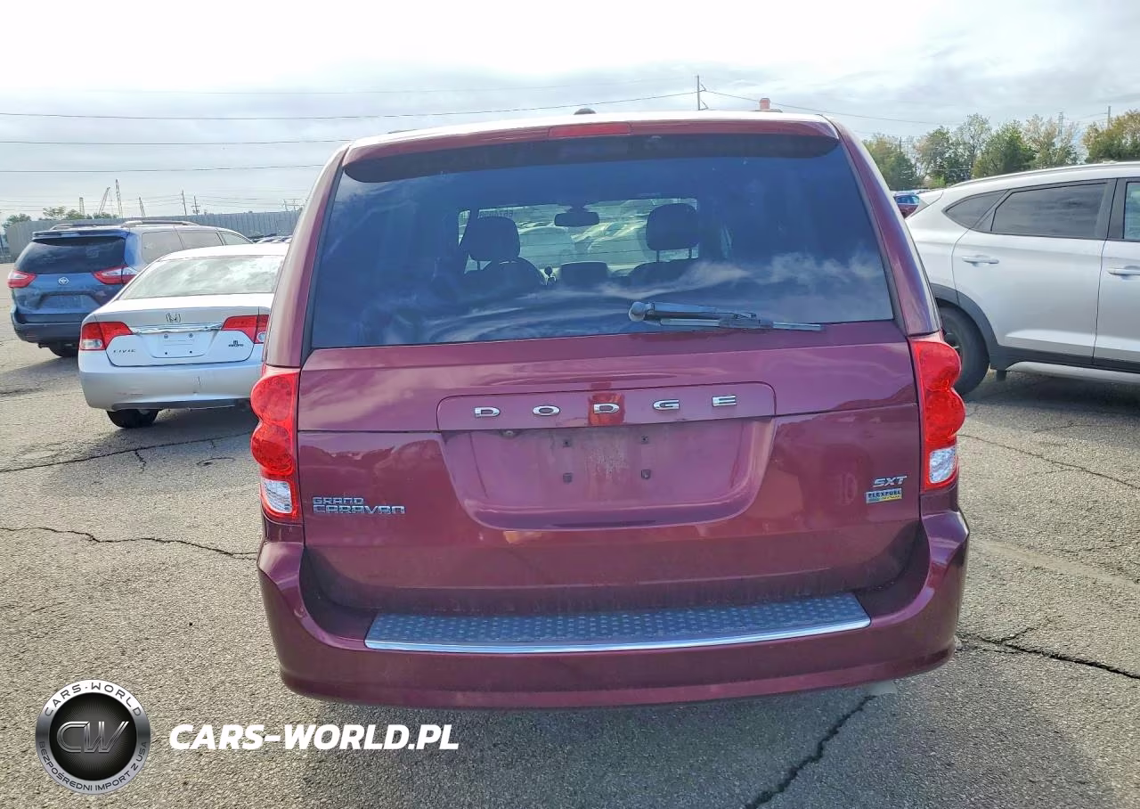2019 Dodge Grand Caravan Sxt VIN:2C4RDGCG0KR647620 - 6