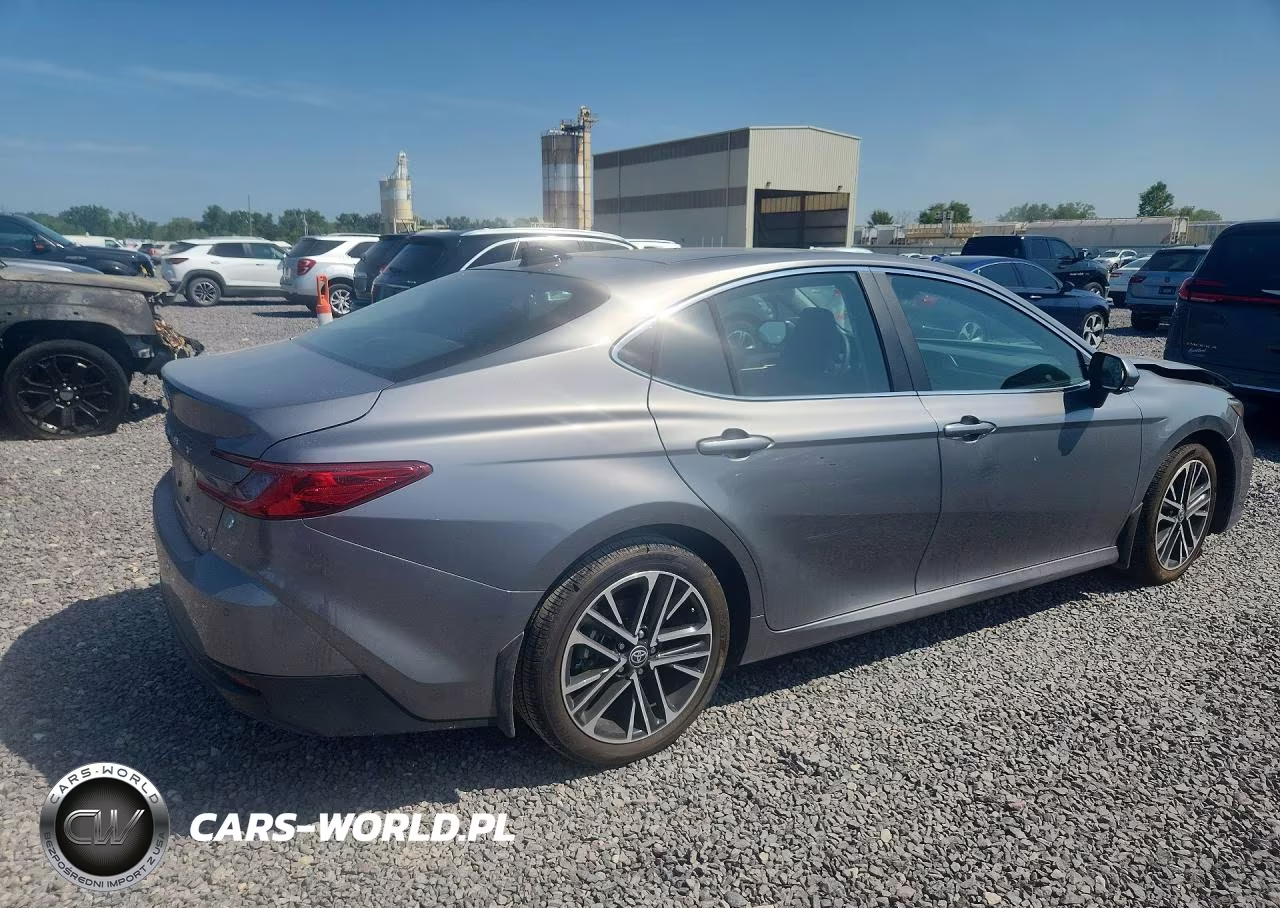 2025 Toyota Camry Xle VIN:4T1DAACK5SU636969 - 3
