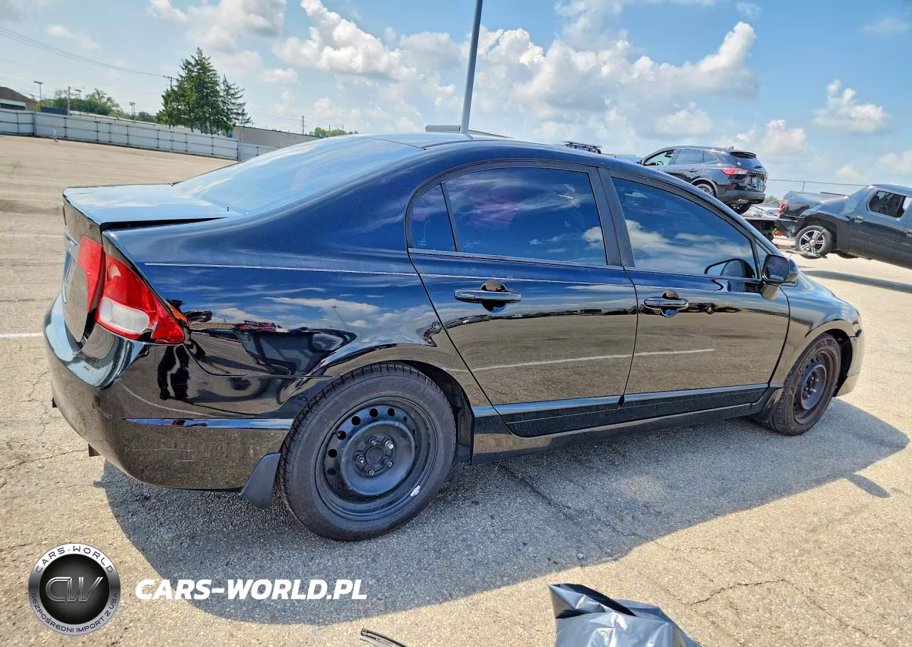 2010 Honda Civic Lx VIN:19XFA1F5XAE031782 - 3