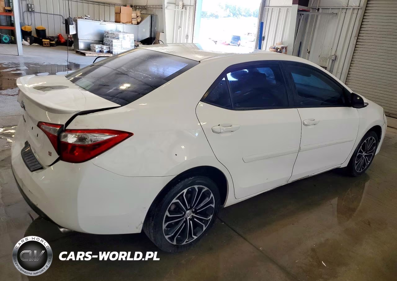 2016 Toyota Corolla S Plus VIN:5YFBURHE8GP527091 - 3