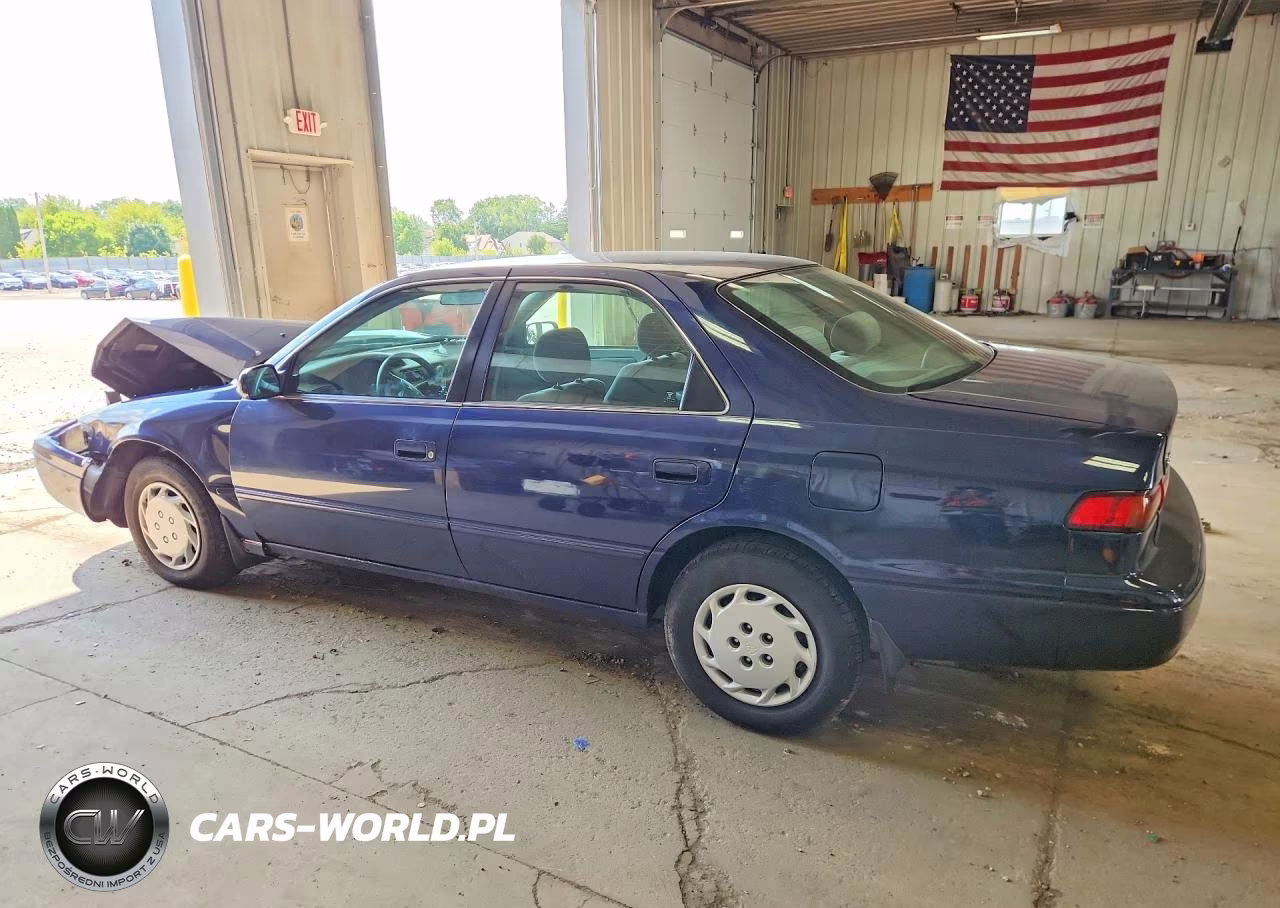 1998 Toyota Camry Le VIN:4T1BG28K0WU363823 - 2