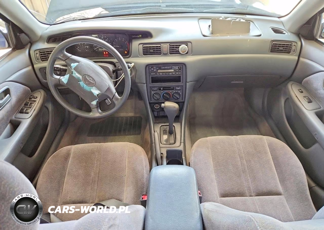 1998 Toyota Camry Le VIN:4T1BG28K0WU363823 - 8