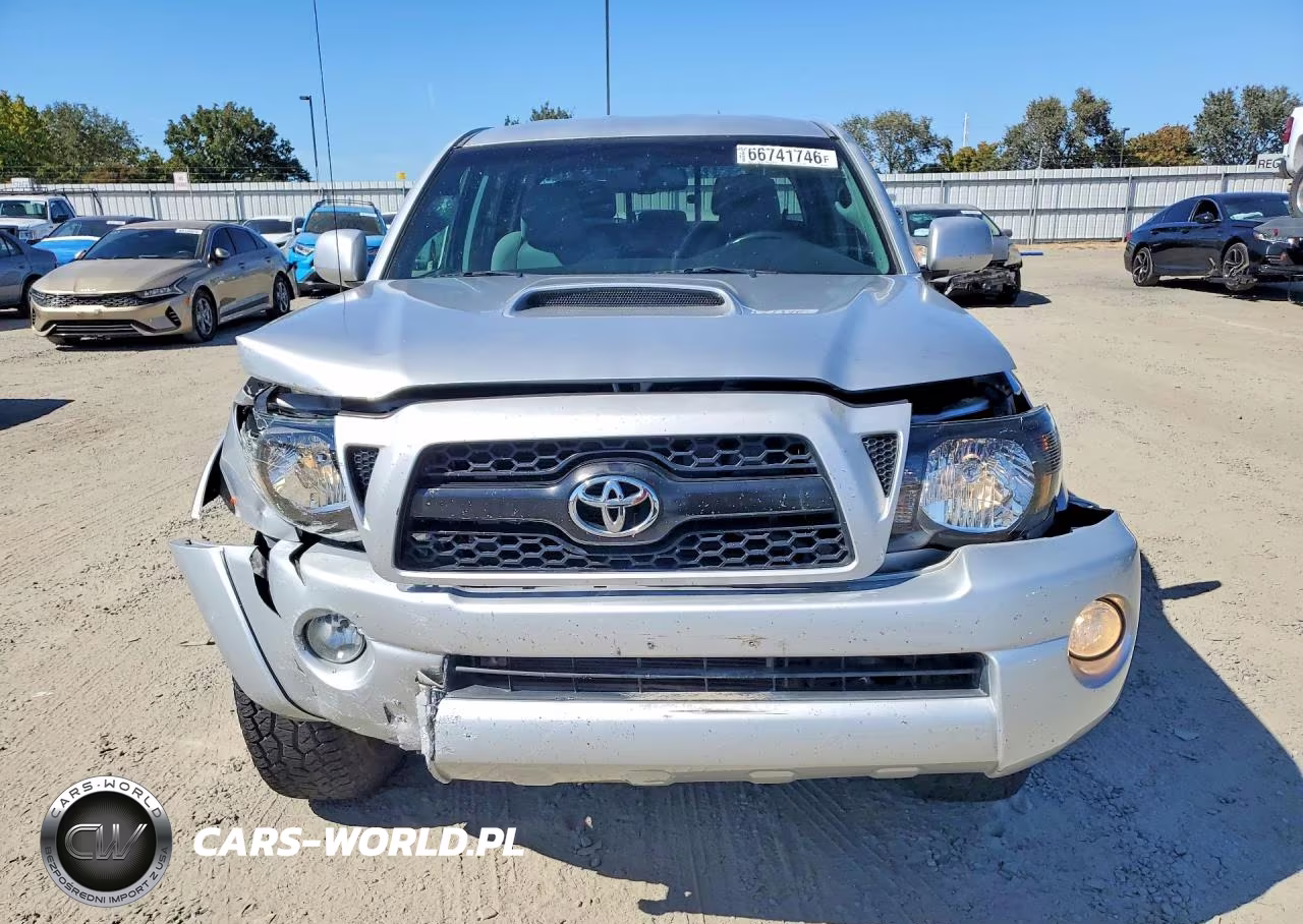 2011 Toyota Tacoma V6 VIN:3TMLU4EN5BM078495 - 5