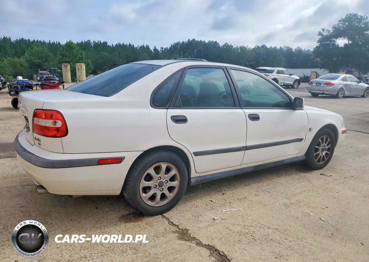 2002 Volvo S40 1.9T VIN:YV1VS29572F808415 - 3