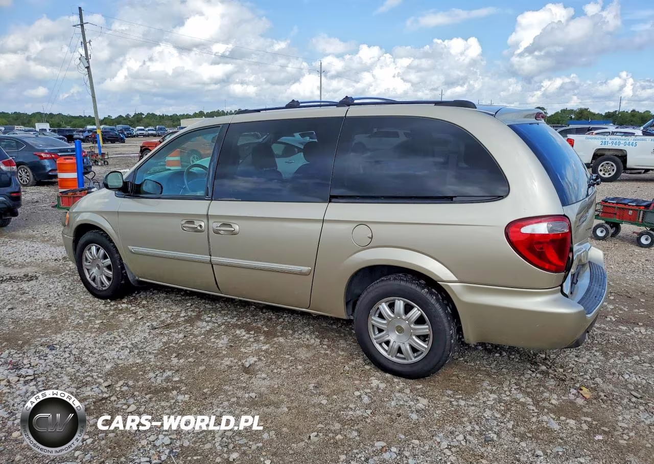 2005 Chrysler Town & Country Touring VIN:2C4GP54L65R582887 - 2
