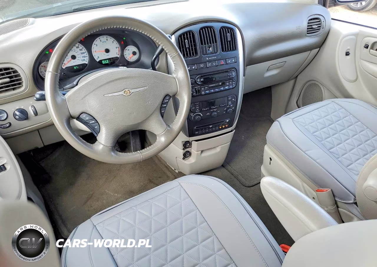 2005 Chrysler Town & Country Touring VIN:2C4GP54L65R582887 - 8