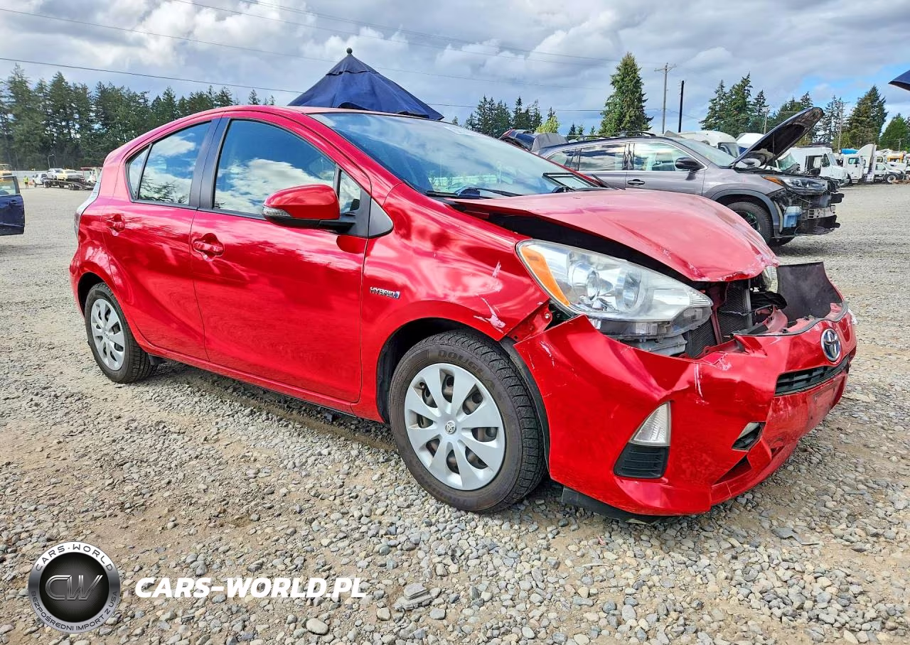 2012 Toyota Prius C Two VIN:JTDKDTB39C1018016 - 4