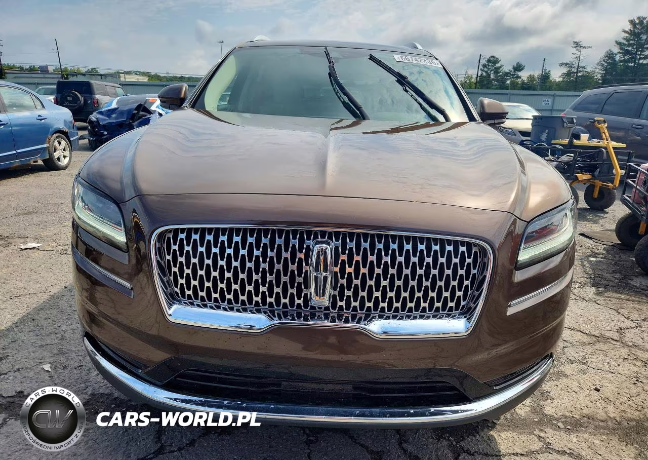 2022 Lincoln Nautilus Reserve VIN:2LMPJ8K98NBL20081 - 5